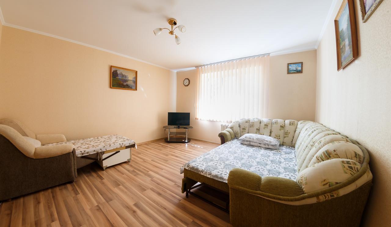 Clean And Comfortable Apartments On Karl Marx Street Тирасполь Экстерьер фото