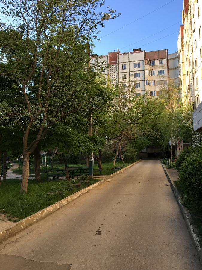 Clean And Comfortable Apartments On Karl Marx Street Тирасполь Экстерьер фото