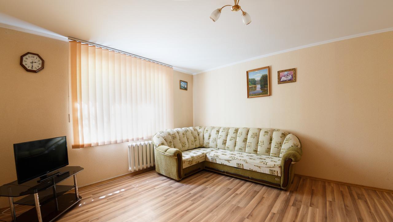 Clean And Comfortable Apartments On Karl Marx Street Тирасполь Экстерьер фото